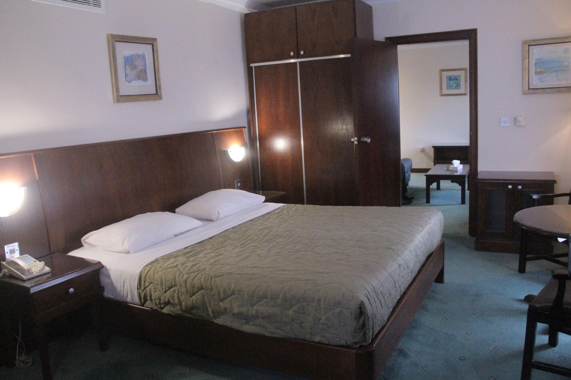 Le Vendome Hotel Амман Экстерьер фото