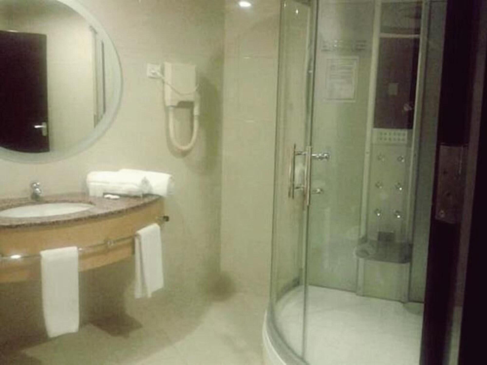 Le Vendome Hotel Амман Экстерьер фото