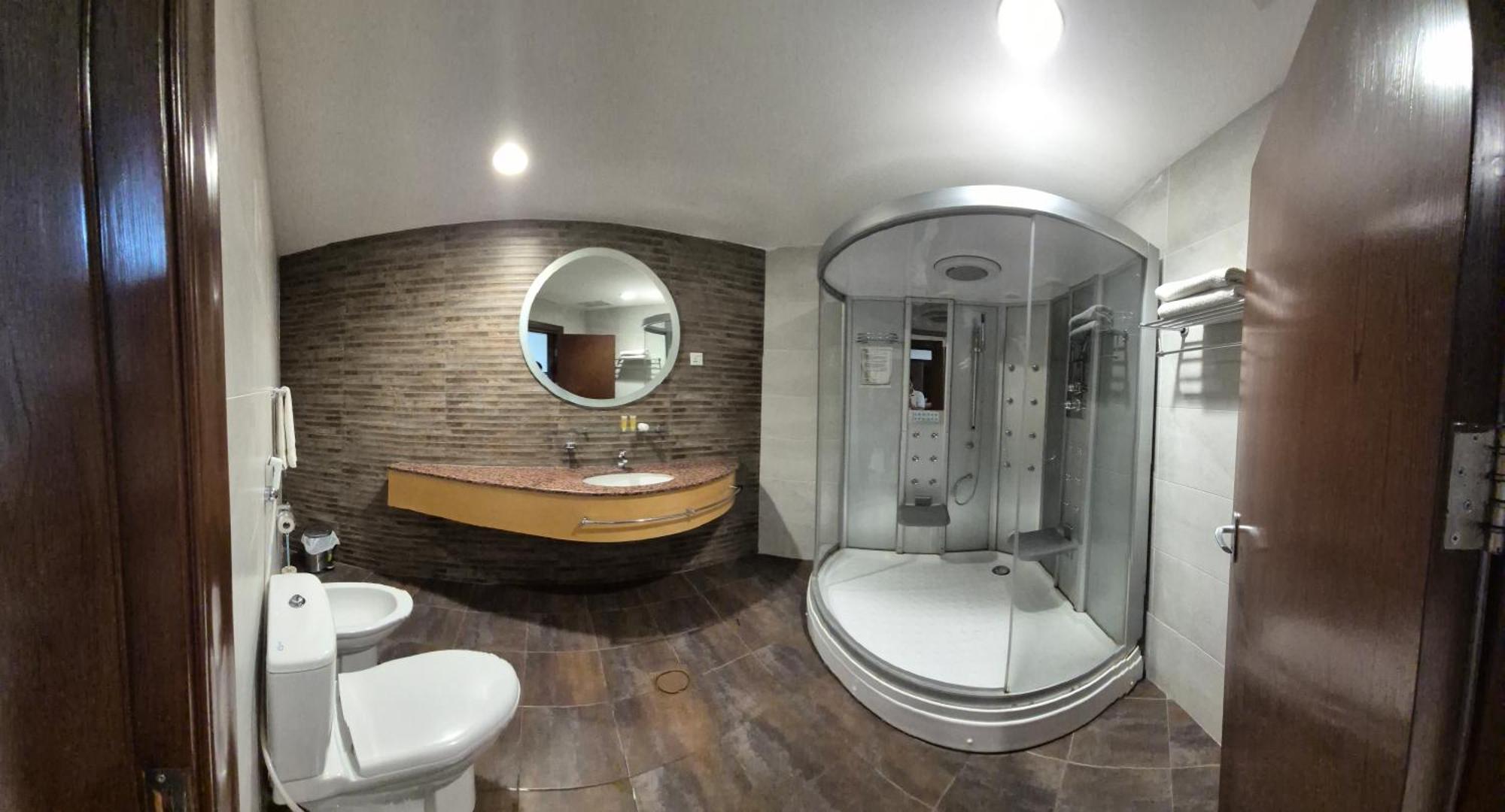 Le Vendome Hotel Амман Экстерьер фото