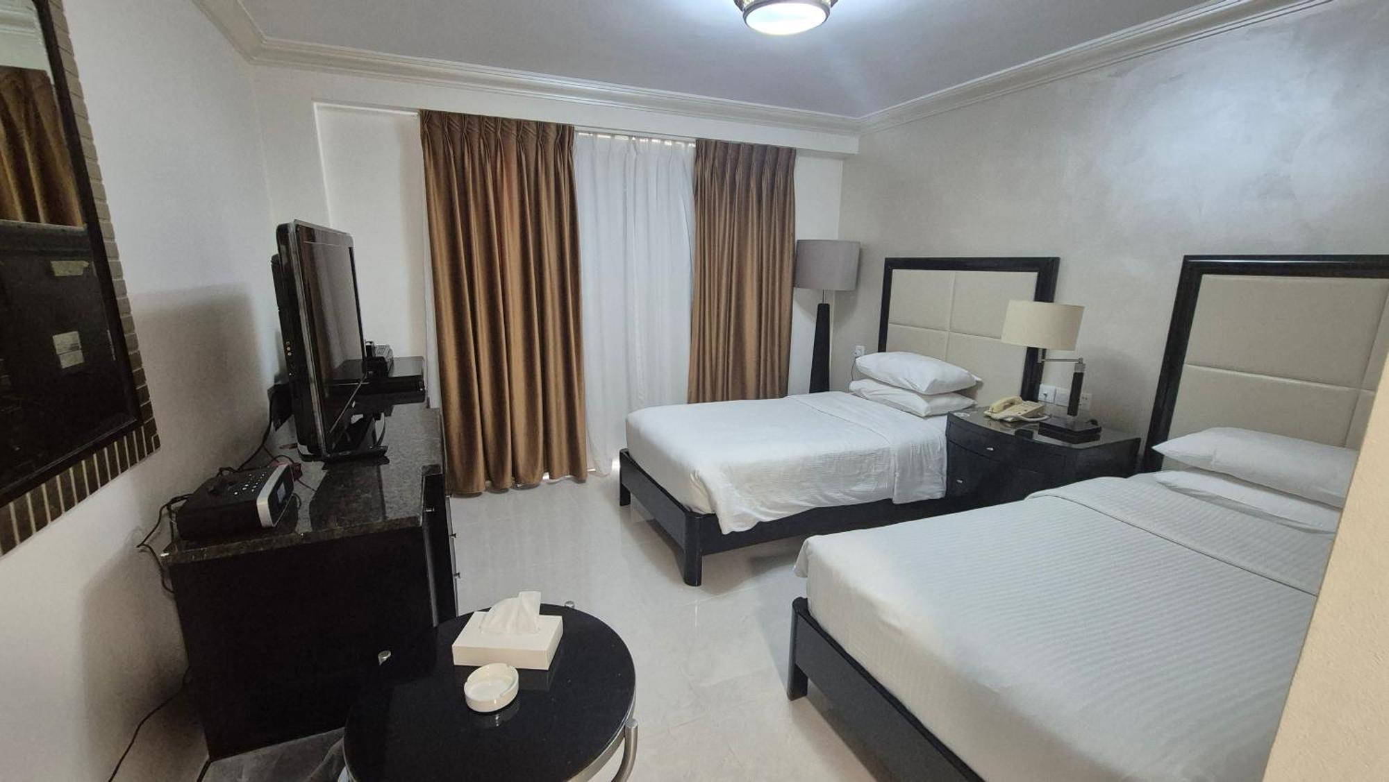 Le Vendome Hotel Амман Экстерьер фото